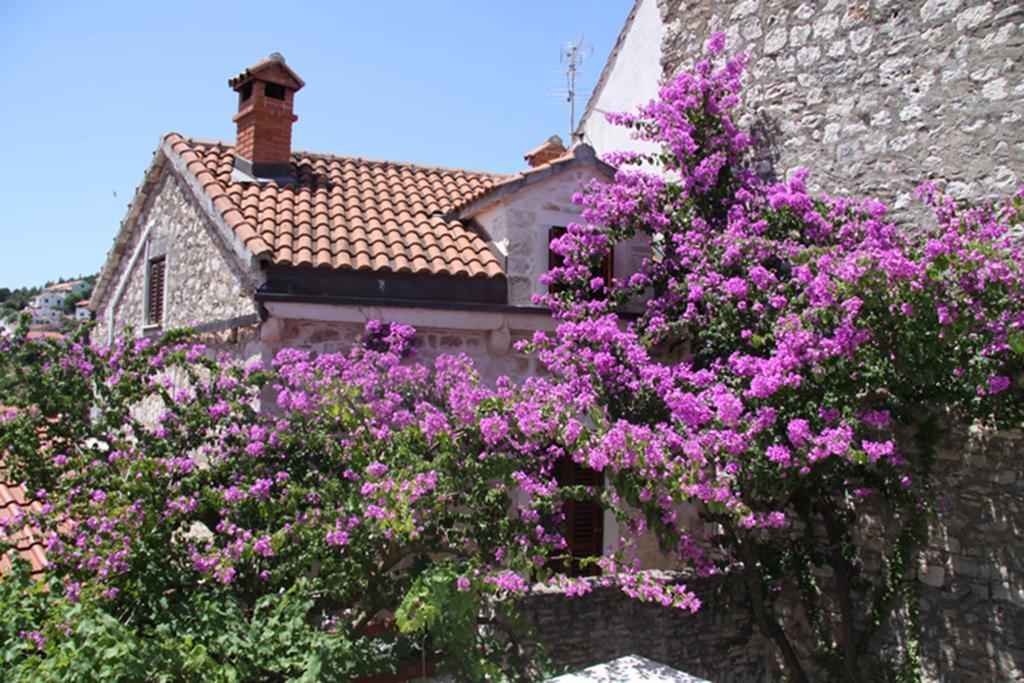 Villa Rustika Sutivan Exterior foto